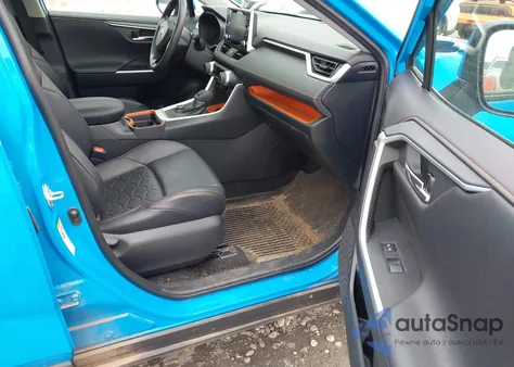 2019 Toyota Rav4 Adventure from USA, damaged, VIN 2T3J1RFVXKW002460